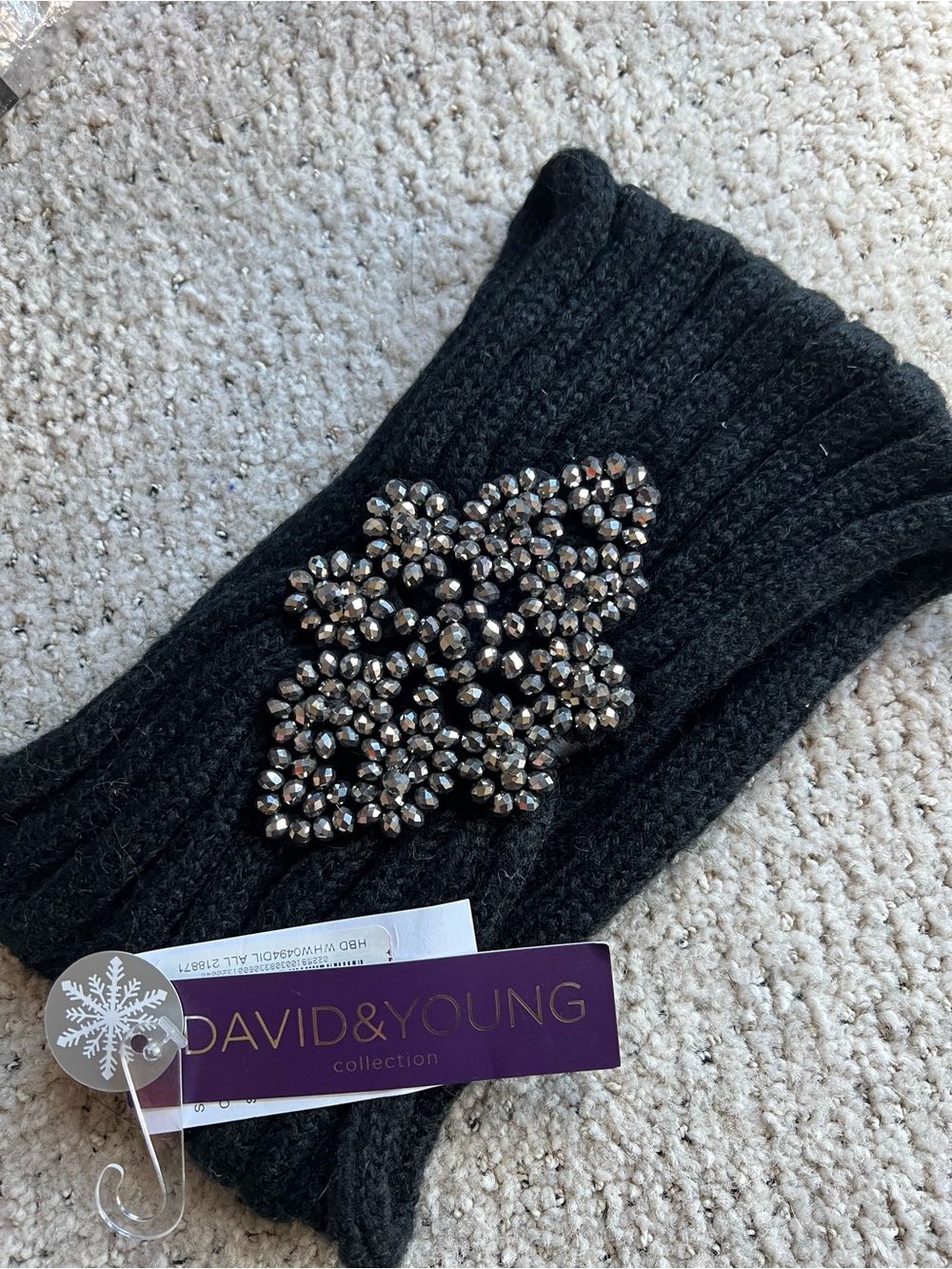 David & Young Beaded Black Ear Wrap NWT